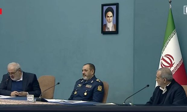 709 مگاوات ظرفیت نیروگاه حرارتی جدید همزمان با دهه فجر افتتاح شد/ تخصیص 352 همت به پروژههای وزارت نیرو در یک سال گذشته 709 مگاوات ظرفیت نیروگاه حرارتی جدید همزمان با دهه فجر افتتاح شد/ تخصیص 352 همت به پروژههای وزارت نیرو در یک سال گذشته