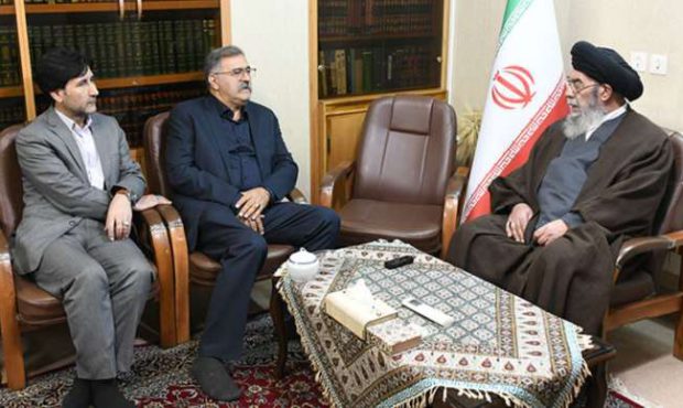 پیوند عدالت با سیاست؛ محور سخنان آیت‌الله طباطبایی‌نژاد در دیدار با مدیرعامل ذوب‌آهن 