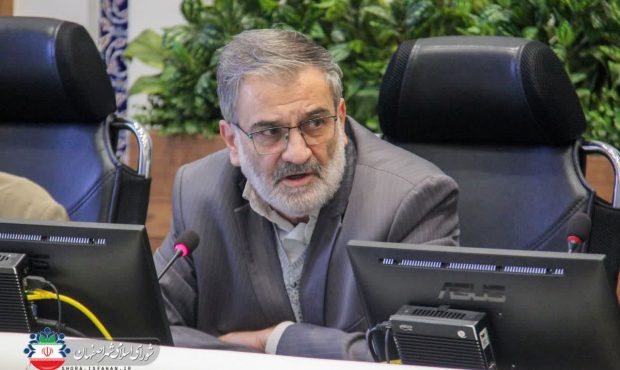 تعدیل نیرو در شهرداری خط قرمز است / روند بازسازی آسیب‌های جنگی و شفافیت در جابه‌جایی نیروها نیازمند پاسخگویی مدیریت شهری