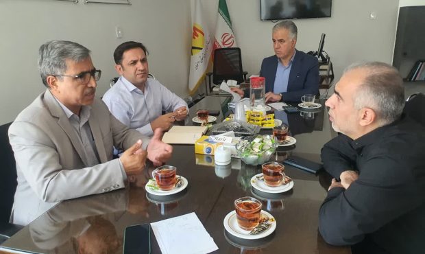 کلید اجرای نیروگاههای خورشیدی در ۵۸۸ مدرسه اصفهان زده شد کلید اجرای نیروگاههای خورشیدی در ۵۸۸ مدرسه اصفهان زده شد