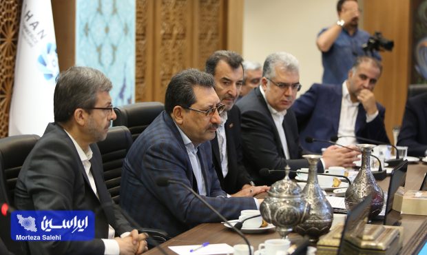 فولاد مبارکه نماد توان کشور در بازسازی پس از جنگ است/ بازگشت واحدهای آسیبدیده حاصل تلاش شبانهروزی صنعتگران فولاد مبارکه نماد توان کشور در بازسازی پس از جنگ است/ بازگشت واحدهای آسیبدیده حاصل تلاش شبانهروزی صنعتگران