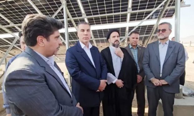 بهره‌برداری از نیروگاه خورشیدی ۳ مگاواتی مهردشت با سرمایه‌گذاری ۱۸۰۰ میلیارد ریالی
