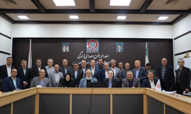 تأکید مدیرعامل سازمان انتقال خون ایران بر پیگیری نیازهای انتقال خون اصفهان