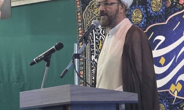 نماز، سلاح رزمندگان در ۲۴۰ شبانه‌روز ایستادگی