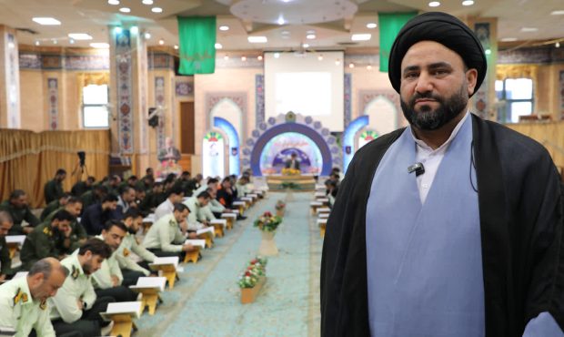 حجتالاسلام بابایی: پلیس اصفهان؛ پیشتاز میدان بصیرت قرآنی حجتالاسلام بابایی: پلیس اصفهان؛ پیشتاز میدان بصیرت قرآنی